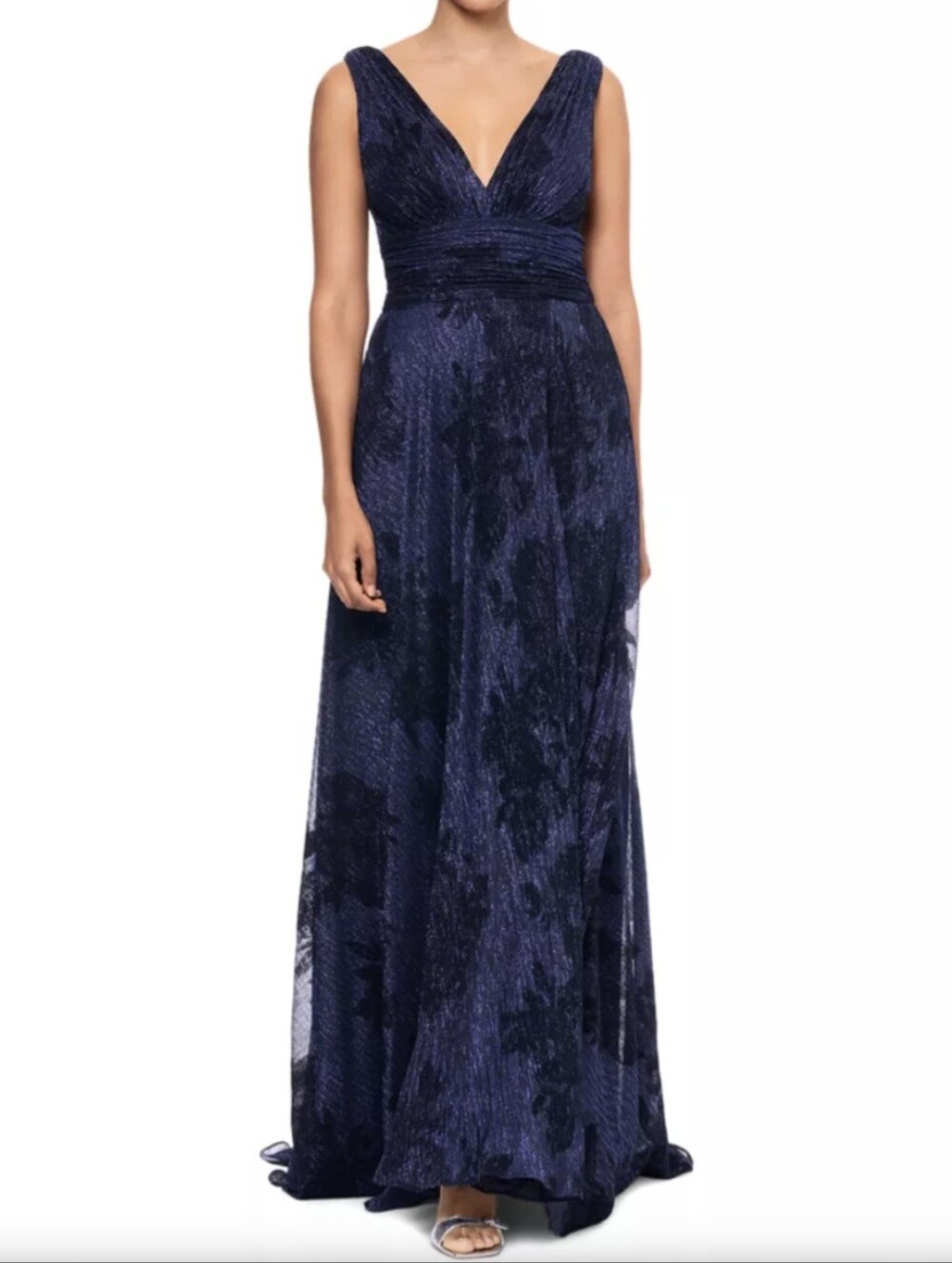 Betsy & Adam
Long Flock Crinkle Galaxy Gown